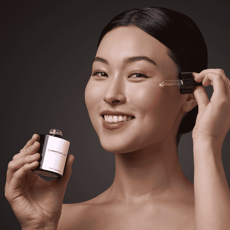 CurrentBody Skin Siero al Tè verde 30ml In Linea