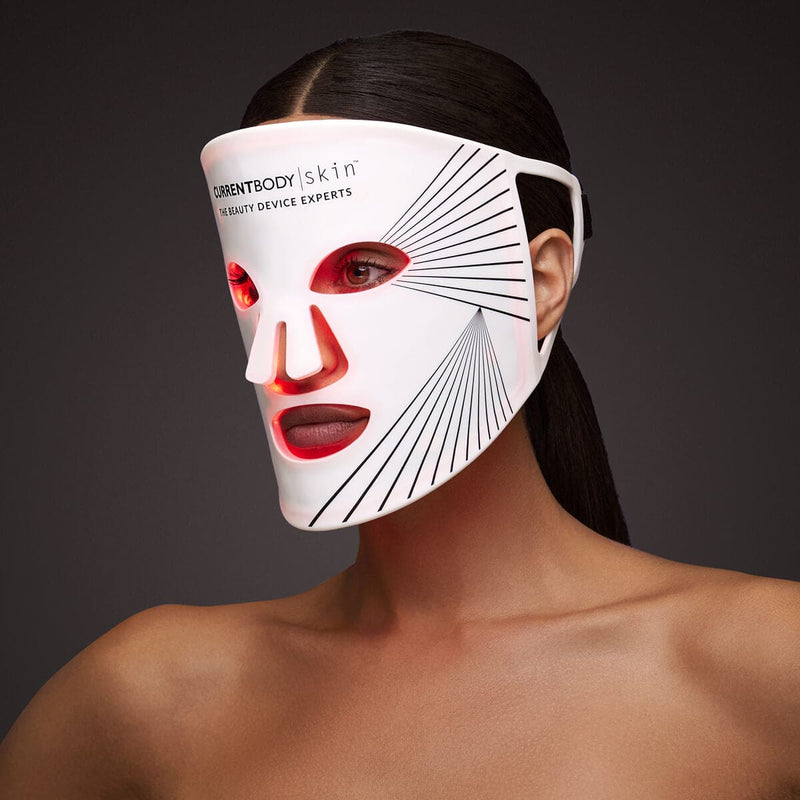 CurrentBody Skin Offers Maschera di fototerapia a Luce LED per il viso CurrentBody Skin Offerta