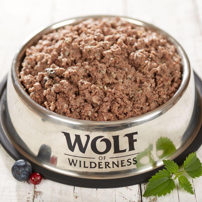 Zooplus Wolf of Wilderness "Carne allevata all'aperto" 6 x 400 g Umido per cani Rilascio limitato